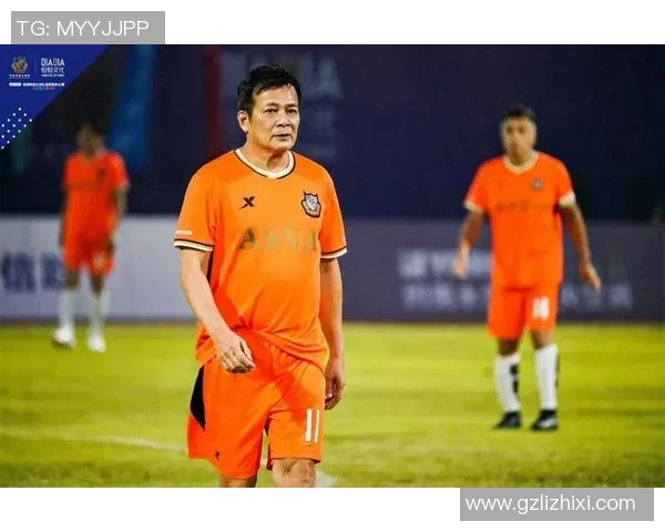 留辫子的足球明星如何在绿茵场上展现独特风采与个人魅力